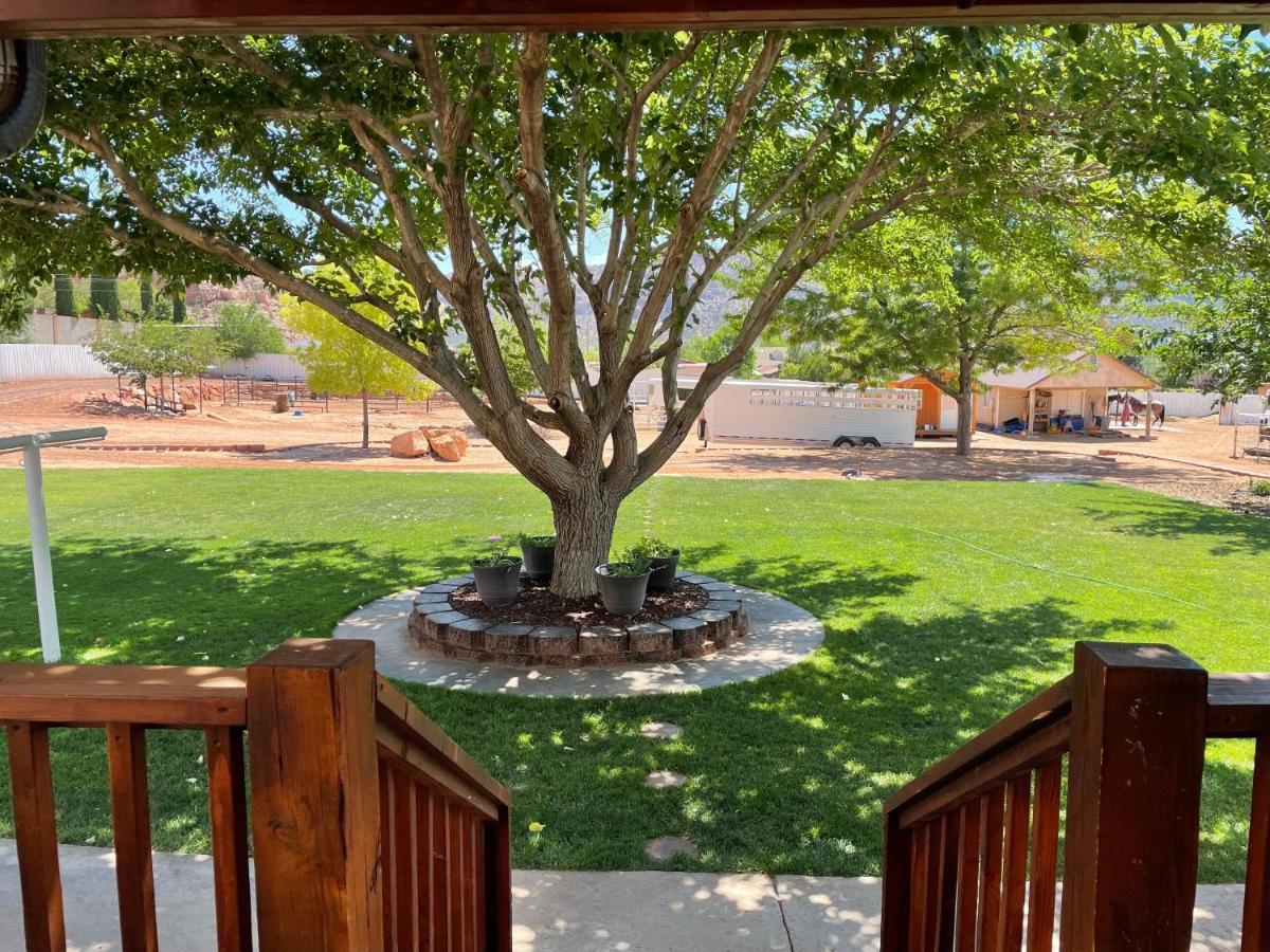 Zion's Blue Sage Bed&Breakfast Hildale Exterior foto
